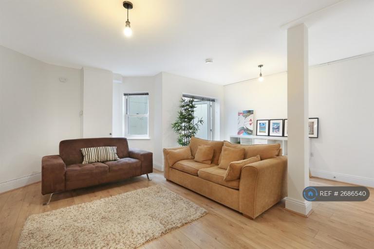 2 bedroom flat in Gordon Road, London, W5 (2 bed) (#2686540)