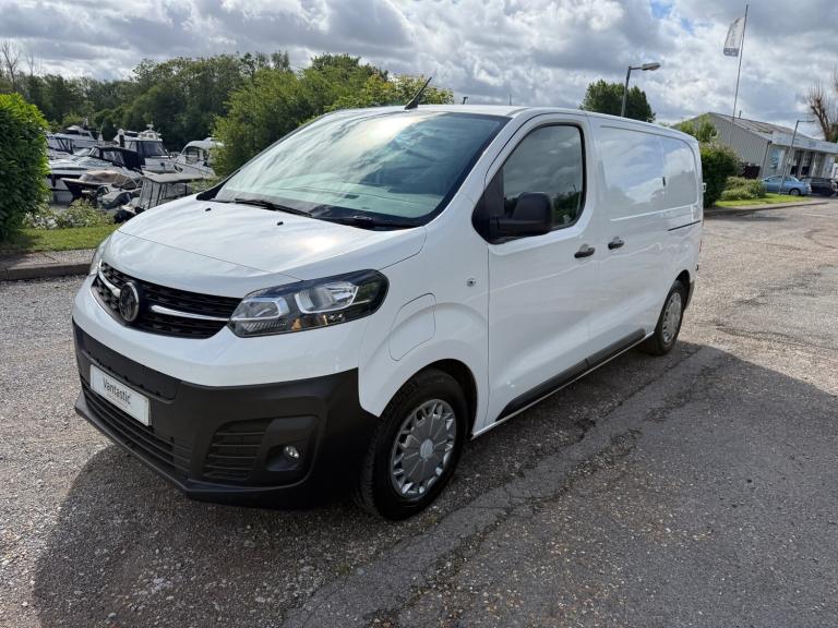 2022 Vauxhall Vivaro 3100 100kW Dynamic 75kWh H1 Van Auto PANEL VAN Electric Automatic
