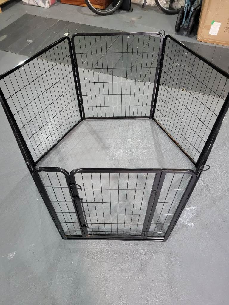 Dog pen