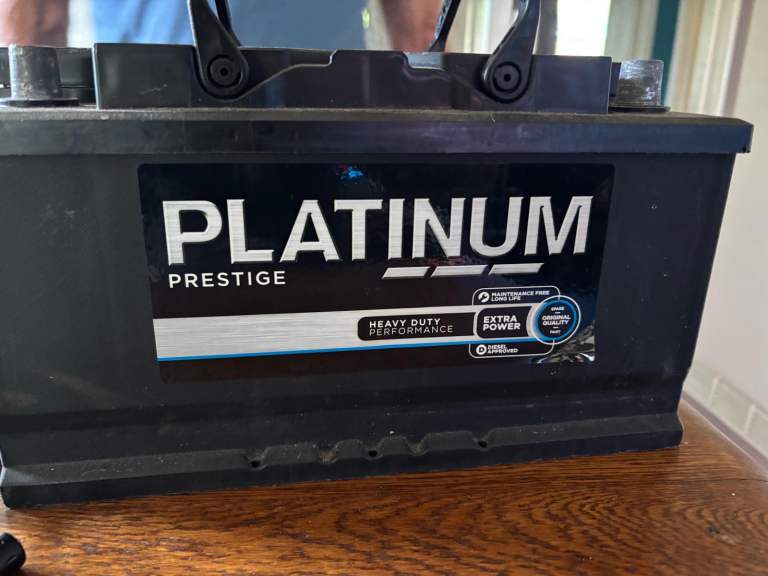Car battery 