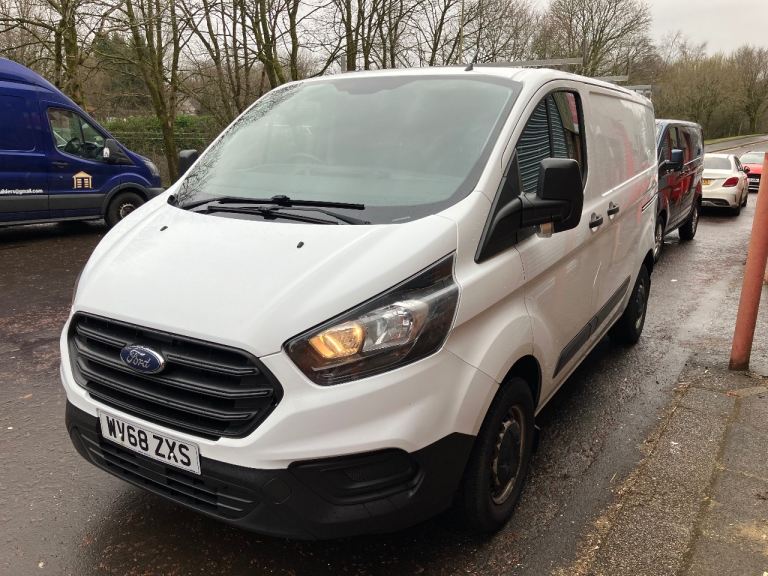 2018/68 FORD TRANSIT CUSTOM 2.0 TDCI 300 Euro 6 ***NO VAT***