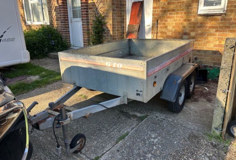 Caddy trailer twin wheel 