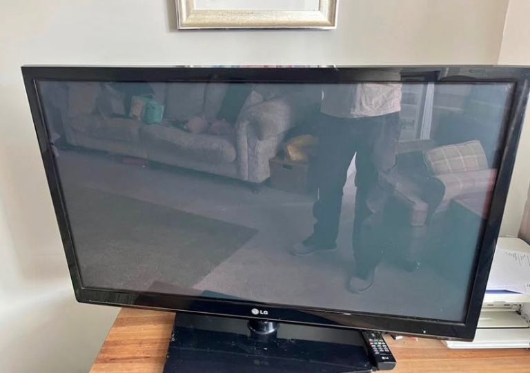 42” LG Flat Screen TV with Remote