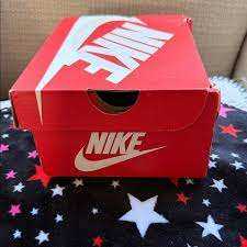New Nike White/Pink Toddler Boots Size 14cm - with box