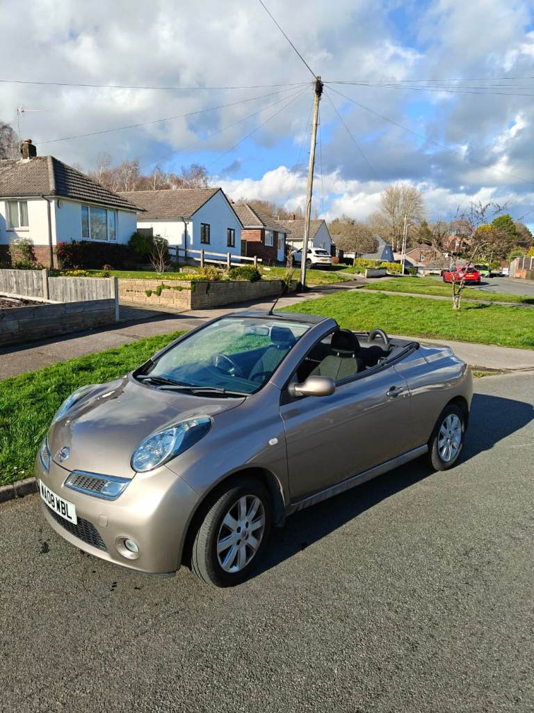 RARE Nissan Micra C+C essenza