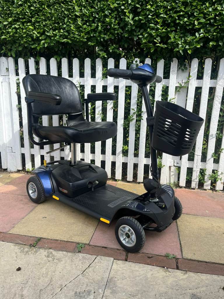 Disability scooter Very little use from new