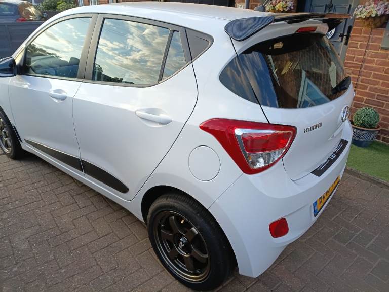 Hyundai, I10, Hatchback, 2016, Manual, 998 (cc), 5 doors