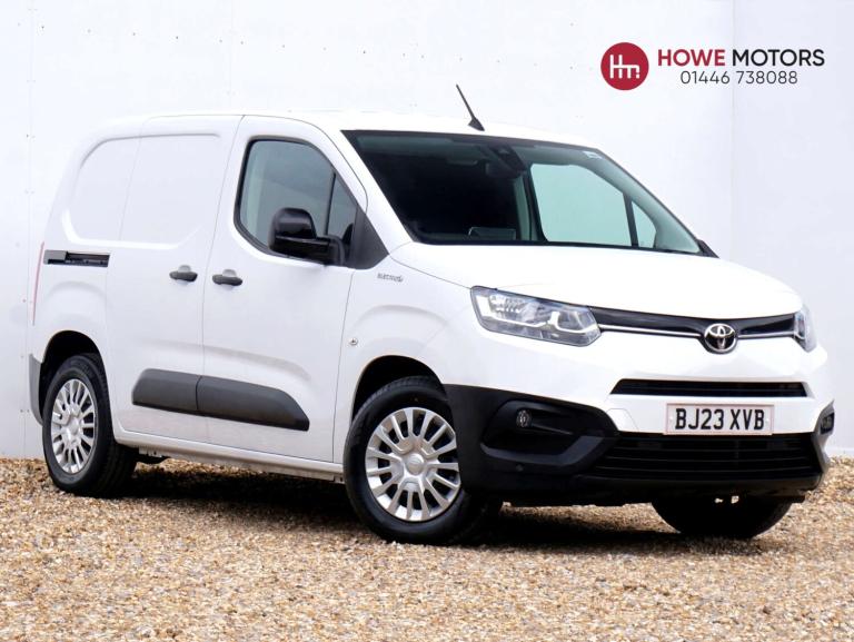 2023 Toyota ProAce 50kWh Icon Short Panel Van 5dr Electric Auto SWB (7kW OBC) (136 ps) Panel Van ...