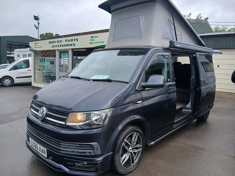 Volkswagen Transporter HIGHLINE Pop-Top Camper Van