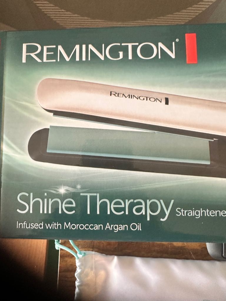Remington shine therapy hair straighteners