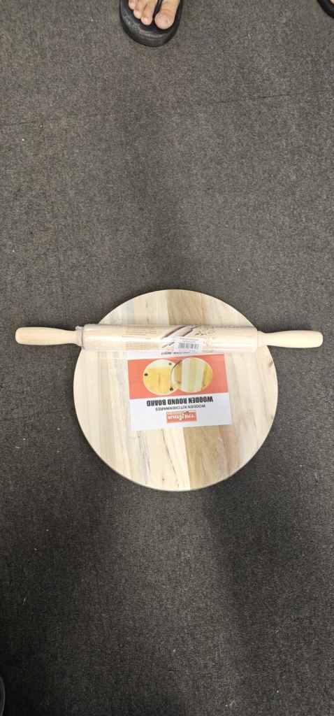 Tortilla maker board with pin