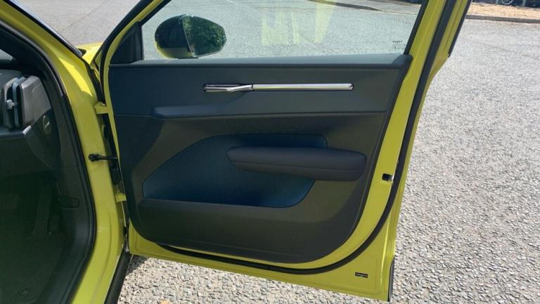 2025 Volvo EX30 Ultra, Single Motor Extended Range, Electric Estate Electric Automatic