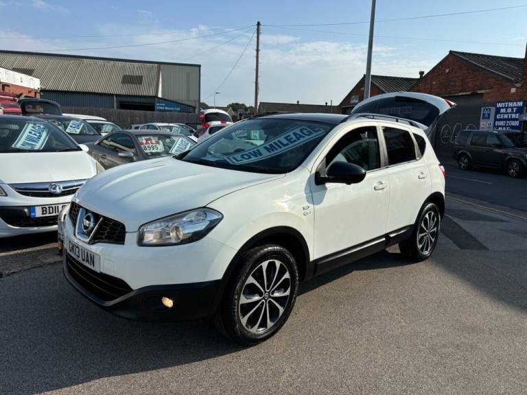 2013 Nissan Qashqai 1.6 dCi 360 SUV 5dr Diesel Manual 4WD Euro 5 (s/s) (130 ps) HATCHBACK Diesel ...