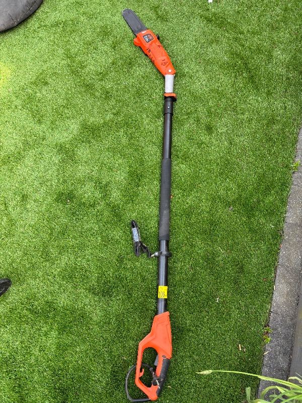 BLACK+DECKER PS7525 800W Pole Saw / Pruner – Great Condition