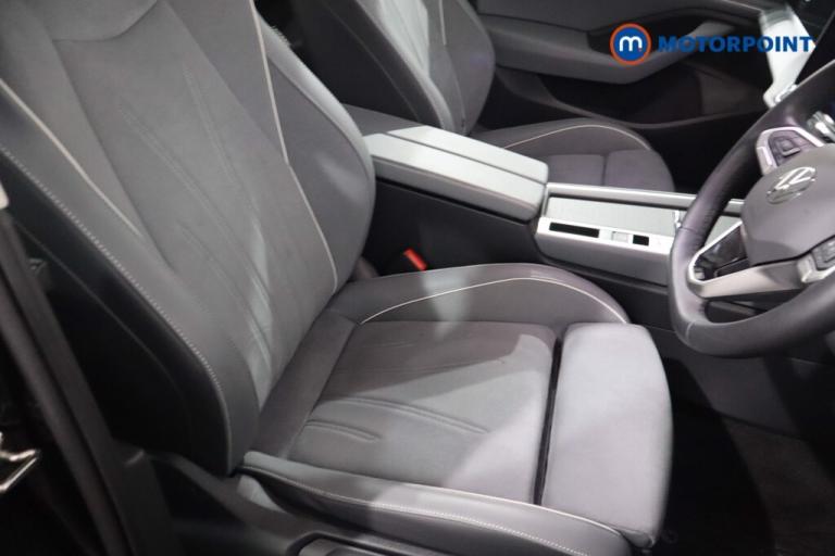 2025 Volkswagen Passat 1.5 TSI eHybrid Life 5dr DSG Estate Hybrid Automatic