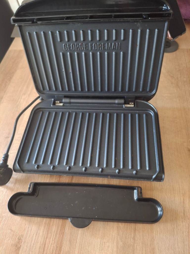 George Foreman Grill – Black, Good Condition