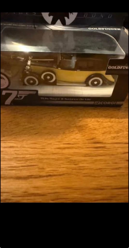 image for Corgi Rolls Royce III Sedance De Ville Goldfinger