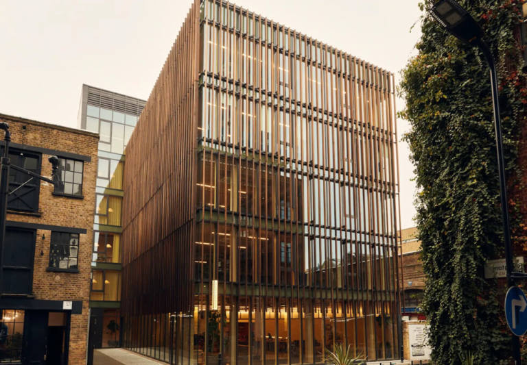 Private Offices in Shoreditch EC2A From 2 to 50 People - Spaces with All Inclusive Pricing