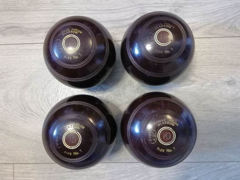 Lawn Bowls Taylor Lignoid, Size 1. 