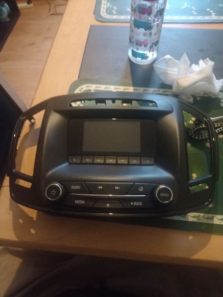 Insignia 2014 head unit