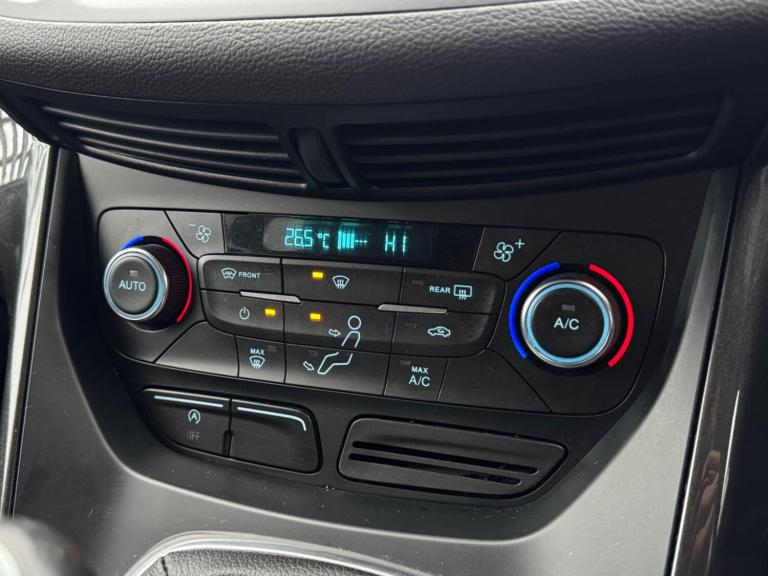 2017 Ford Kuga 2.0 TDCi Titanium Euro 6 (s/s) 5dr HATCHBACK Diesel Manual