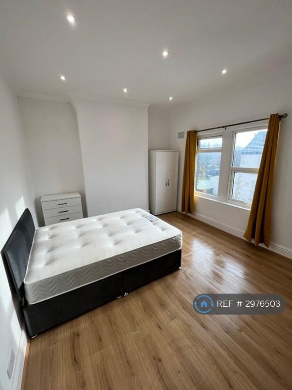 1 bedroom in Frederick Street, Widnes, WA8 (#2976503)