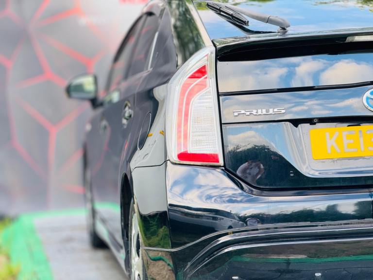 2013 Toyota Prius 1.8 Hybrid  Hybrid