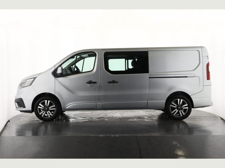2025 Renault Trafic LL30 Blue dCi 170 ExtraSport[Safety] Crew Van EAG9 PANEL VAN Diesel Automatic