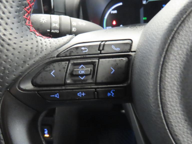 2023 Toyota Yaris Cross 1.5 Hybrid GR Sport 5dr CVT Estate Hybrid Automatic