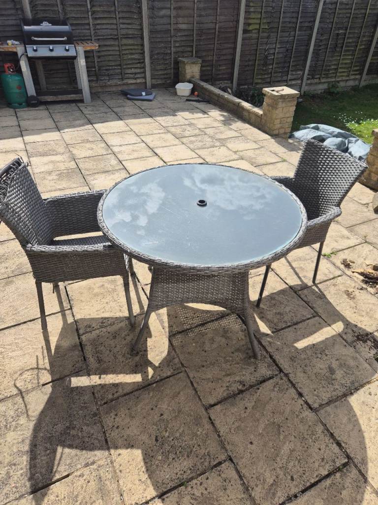 Garden table and chairs 