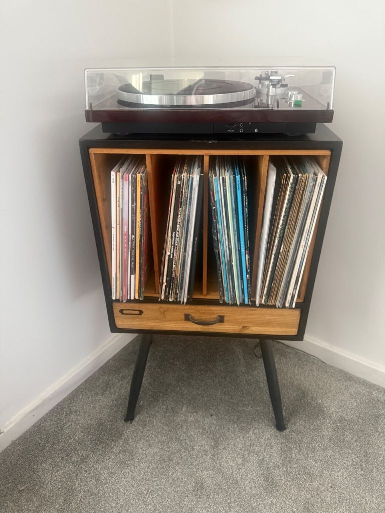Record player stand 