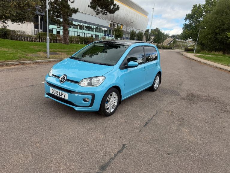 Volkswagen, UP, Hatchback, 2018, Automatic, 999 (cc), 5 doors