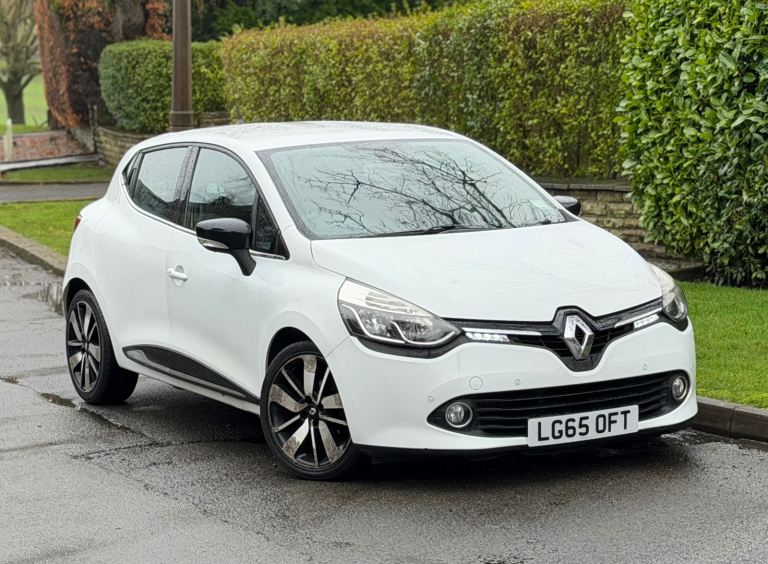 Renault, CLIO, Hatchback, 2015, Manual, 1461 (cc), 5 doors