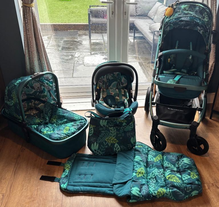 Cosatto Midnight Jungle Travel System