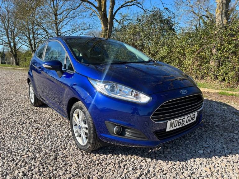 2017 Ford Fiesta 1.25 Zetec Hatchback 3dr Petrol Manual Euro 6 (82 ps) Hatchback Petrol Manual