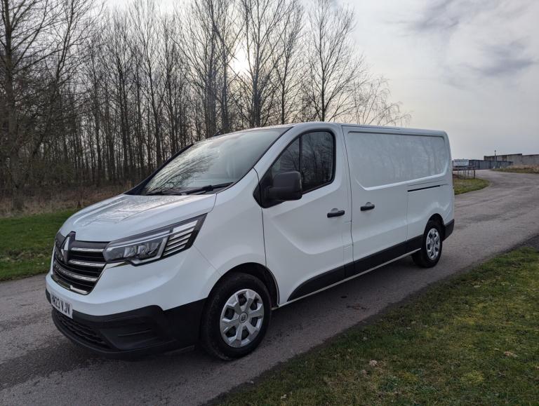 2023 Renault Trafic LL30 Blue dCi 130 Business+ Van PANEL VAN Diesel Manual