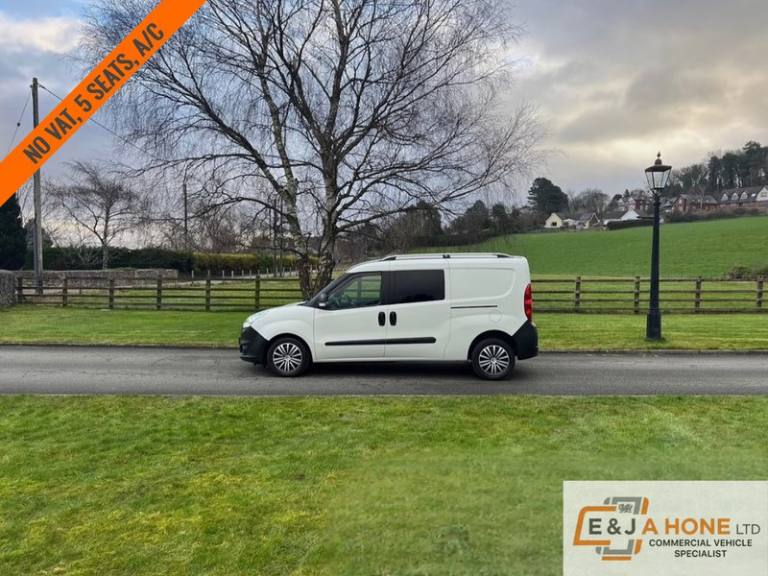 2018 Vauxhall Combo 2300 1.6 CDTI 16V 105 H1 Glazed Crew Van Euro 6 SS WINDOW VAN DIESEL Manual