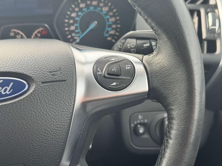 2014 Ford Kuga 2.0 Kuga Titanium 4x2 TDCi 5dr - NATIONAL DELIVERY* SUV Diesel Manual