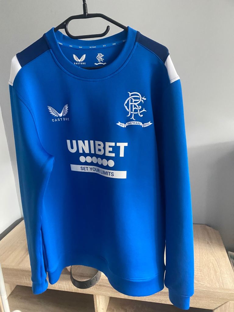 Various Rangers items 