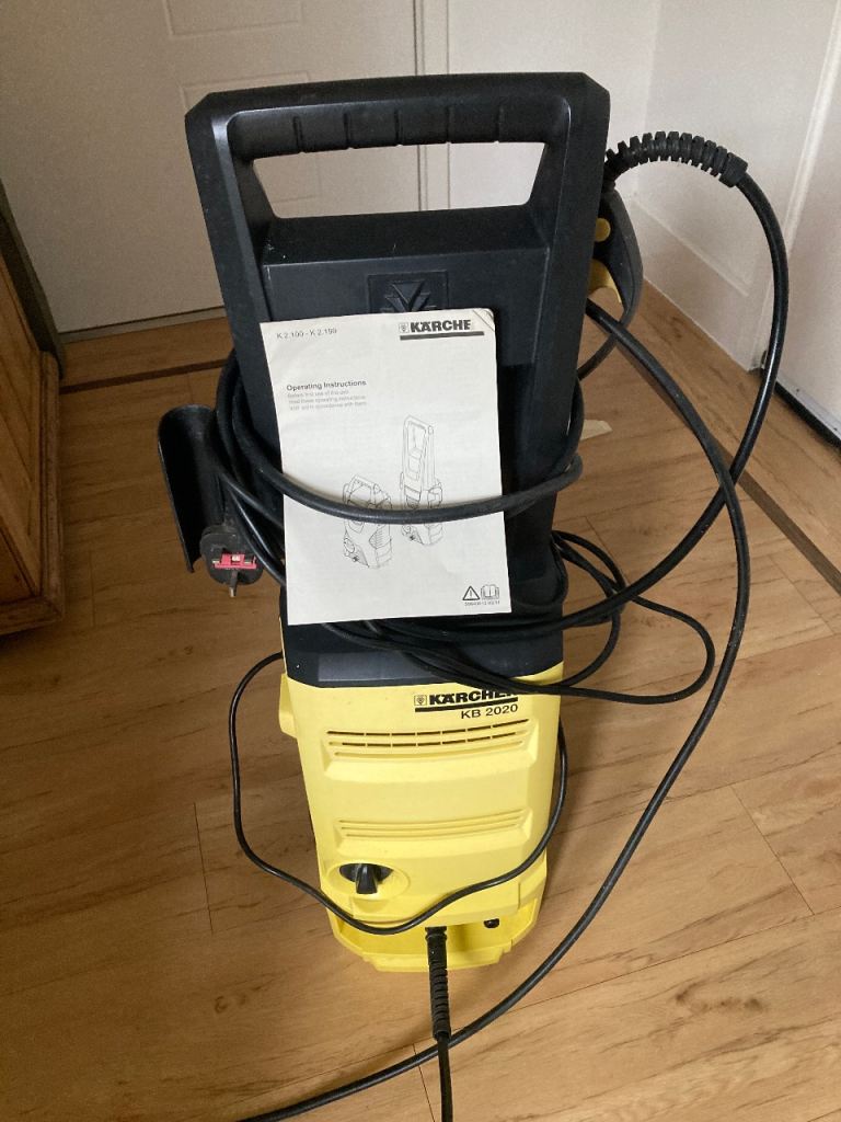 Kärcher pressure washer 
