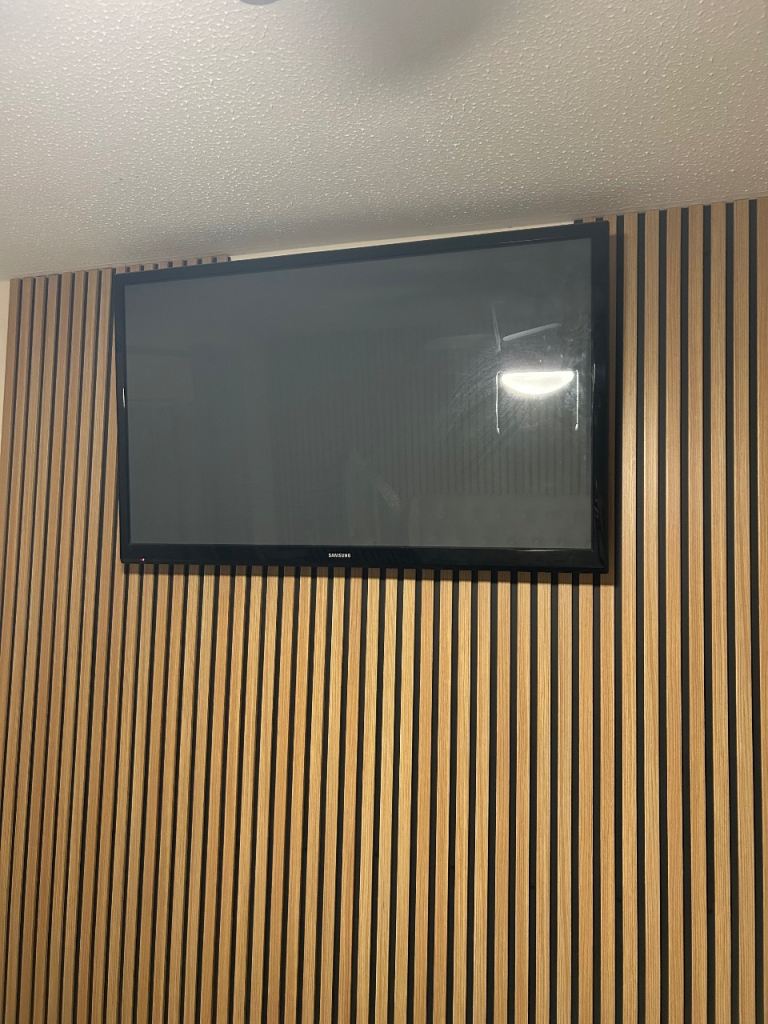 40 inch Samsung tv not smart 