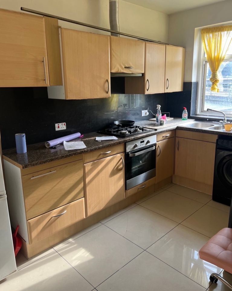 Single room mill hill