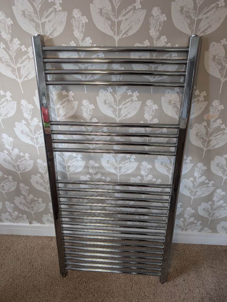 Flomasta 1200mm x 600mm 1415BTU Chrome Flat Towel Radiator
