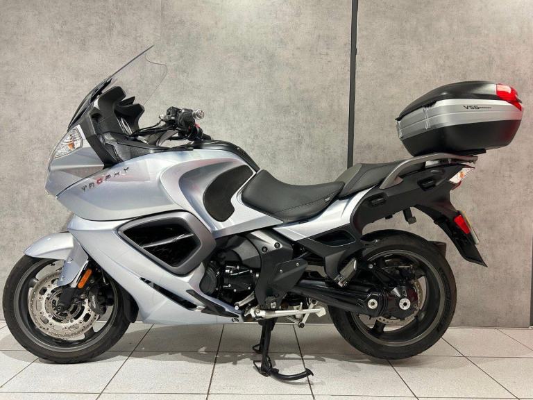 63/2013 Triumph Trophy 1200 - 35833 miles - FANTASTIC CONDITION!