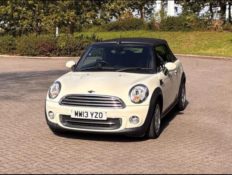 2013 MINI Convertible 1.6 Cooper 2dr Long MOT Full History CONVERTIBLE Petrol Manual