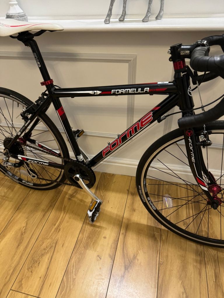 FORME FORMEULA CHILD/TEENAGER/SMALL ADULT BIKE