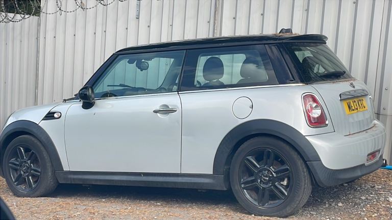 BMW Mini Cooper 1.6 petrol 2013