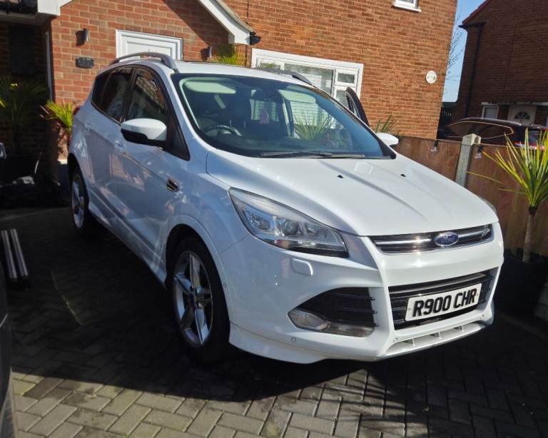 Ford, KUGA, Hatchback, 2014, Manual, 1997 (cc), 5 doors