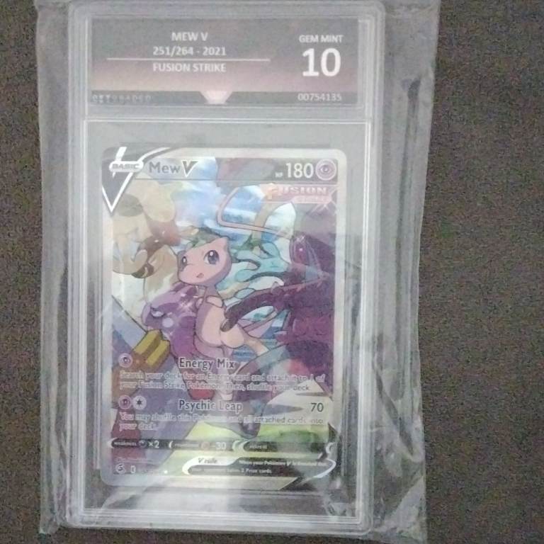 Mew V (Holo) - Fusion Strike GEM MINT 10 Graded Card