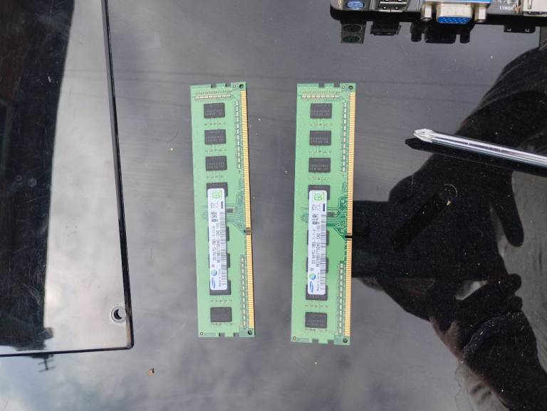 ddr 3 ram x2 job lot gwo
